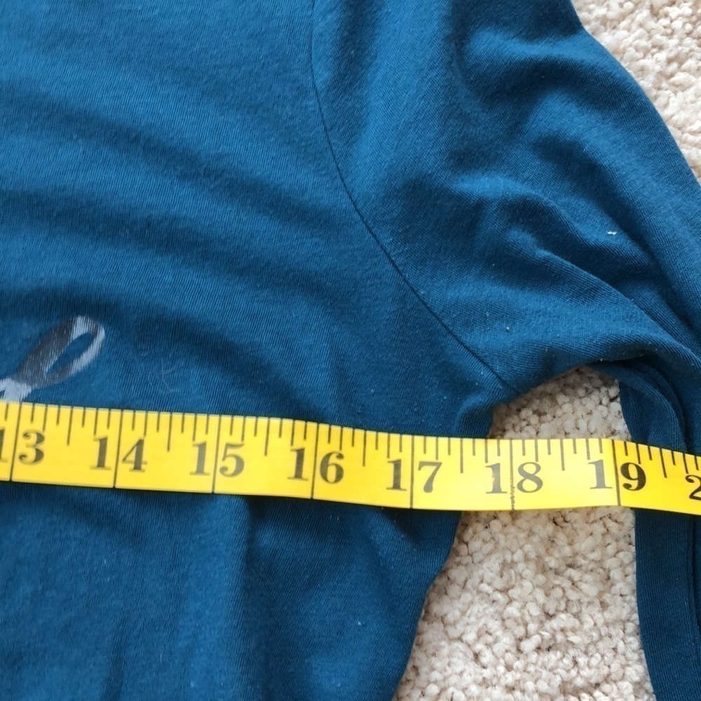 4/$20 Motherhood Top Size M Teal “Extra Thankful This Year” - Picture 8 of 10